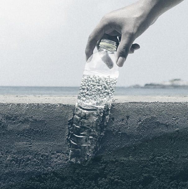 Bottle to bottle recycling